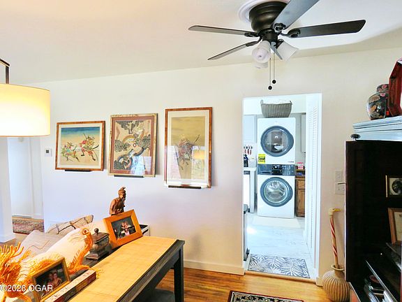 2nd image of 2318 E Zora St