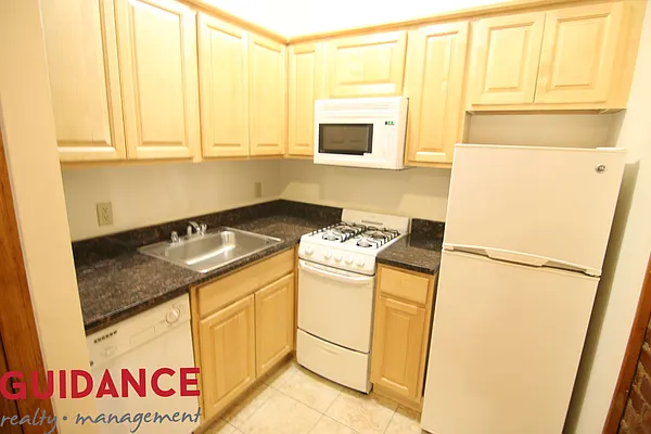 Rented by Guidance Realty Corp. | media 13