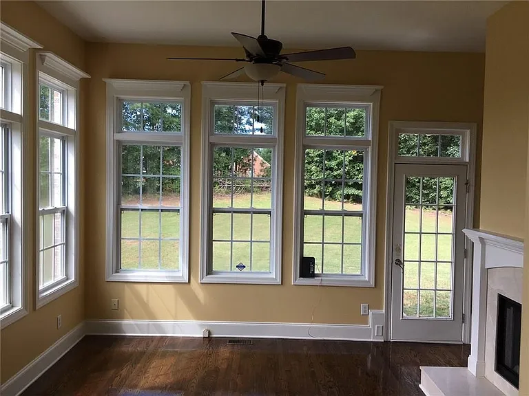 5575 Toccoa Dr — Photo 8