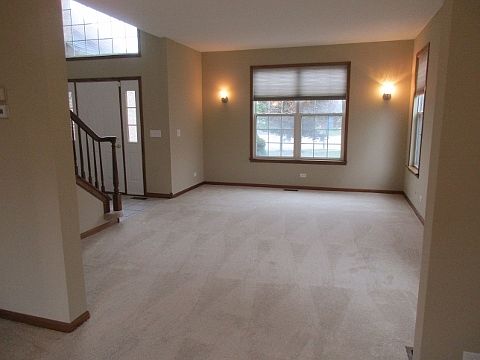 2nd image of 1571 Old Barn Ct