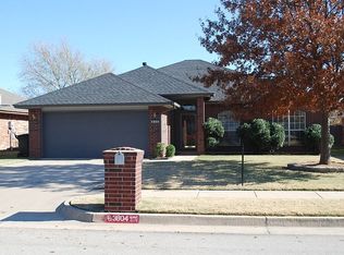 3804 Harmony Dr, Moore, OK 73160