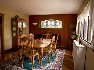 728 E Manoa Rd, Havertown, PA 19083