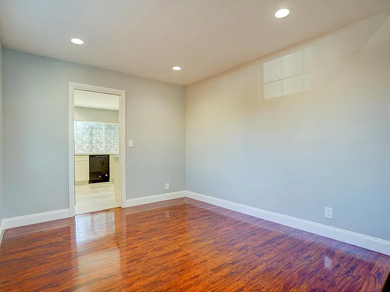 1644 Peachwood Dr — Photo 13