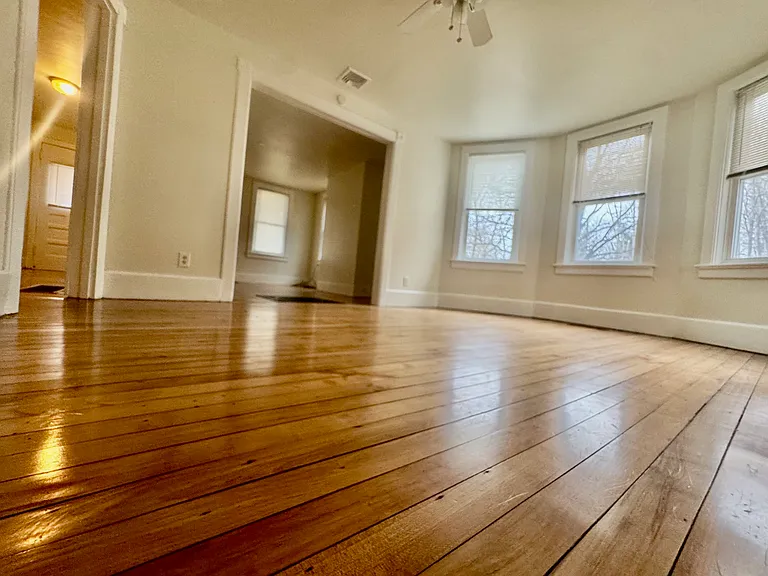 82 State St — Photo 6