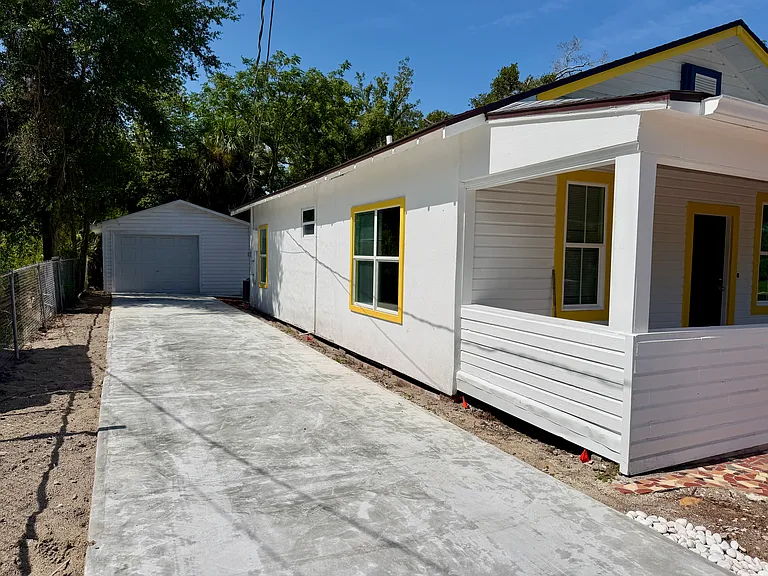 440 Cypress St — Photo 9