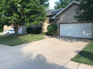 754 S Long Dr, Springfield, MO 65802