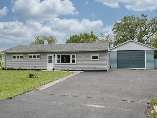 16568 Plainview Dr, Markham, IL 60428
