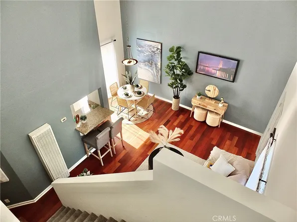 1055 Orizaba Ave APT 17, Long Beach, CA 90804