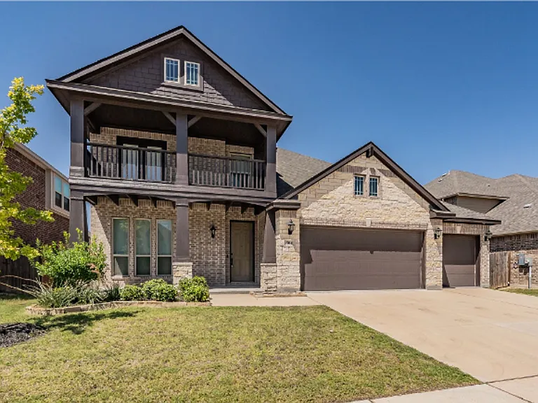 504 Ridgewater Trl — Photo 2