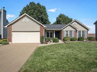 1822 Highgrove Dr, O'Fallon, MO 63366