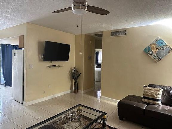 4th image of 1511 SE 23rd Ave APT 1