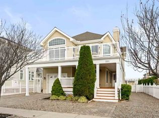 251 45th St, Avalon, NJ 08202