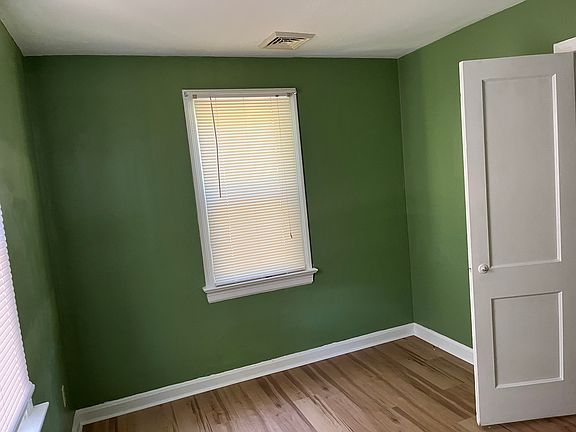 3rd image of 1199 Richwine Dr