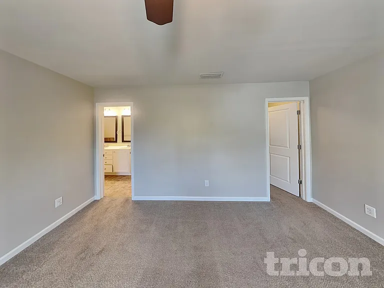 1424 Henry David Ct — Photo 9
