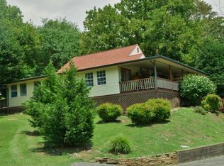 2250 Netherland Inn Rd, Kingsport, TN 37660
