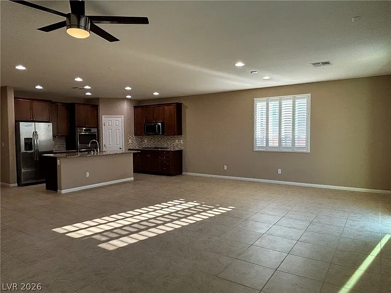 7466 Campbell Ranch Ave — Photo 4
