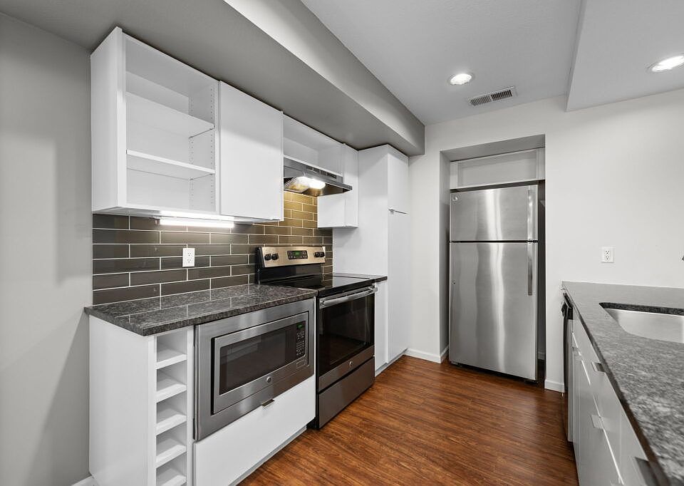 1st image of 4445 Washington St #60543165
