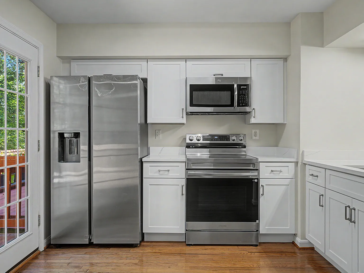 3 bed, 3.5 bath, 1767 sqft, $2,800 — Photo 4