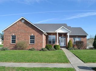 607 Manor Ln, Millstadt, IL 62260