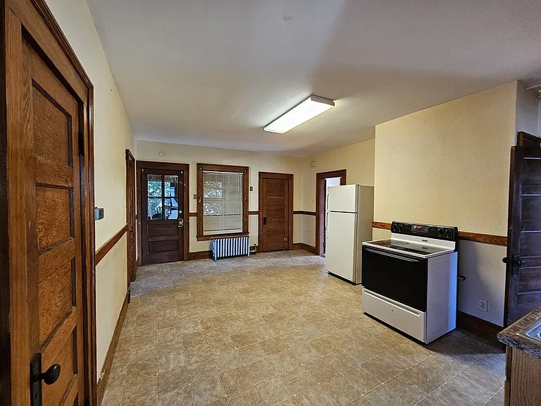 30 Bemis St — Photo 3