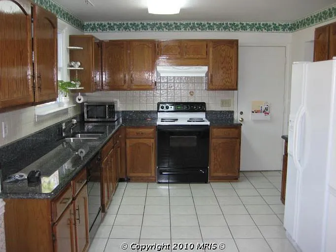 10318 Commonwealth Blvd — Photo 6