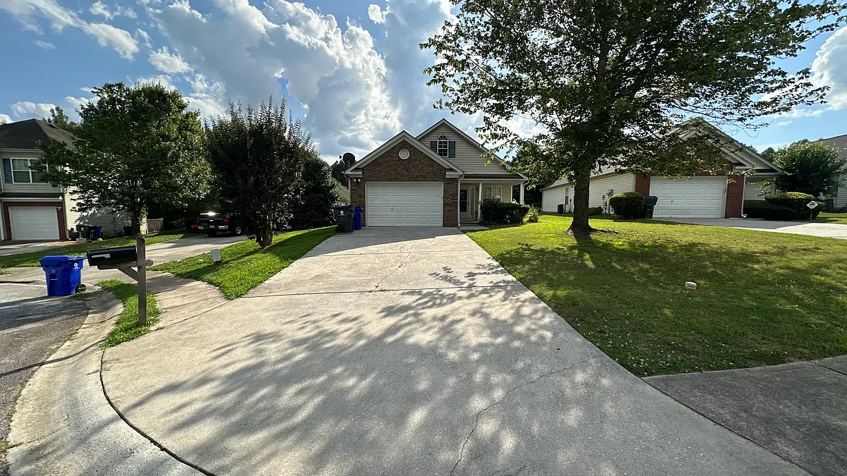 Building Photo - 3583 Brookstone Way