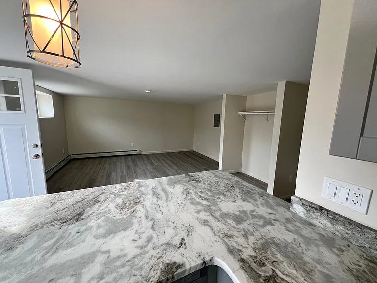 71 Old Glenham Rd #STUDIO — Photo 10
