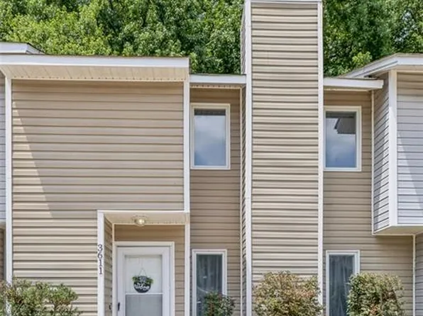 3611 Radford Cir, Chesapeake, VA 23321