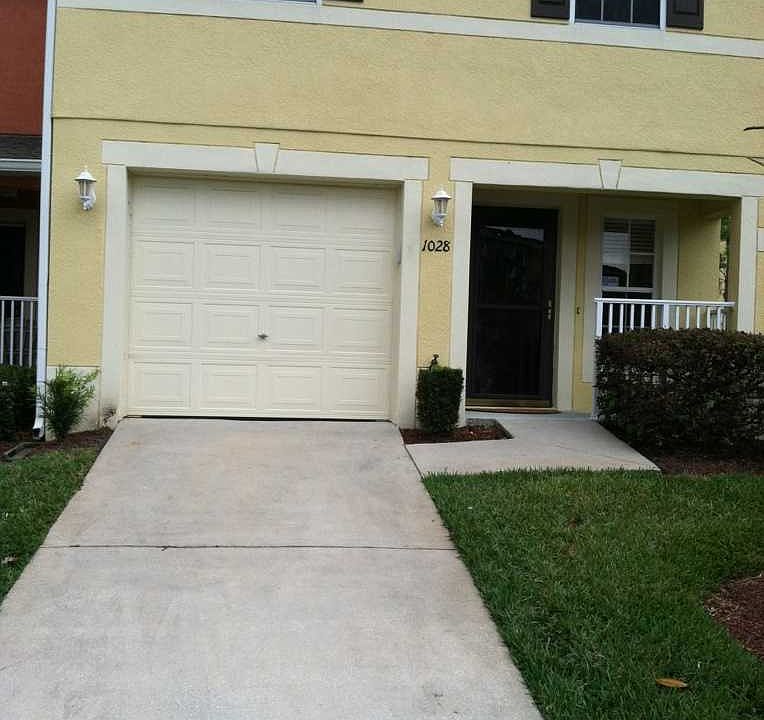 1st image of 1028 Coquina Rock St