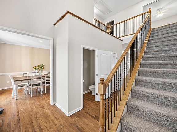 2nd image of 2 Paris Rd