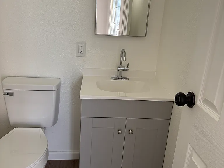 7919 Remington Dr — Photo 9
