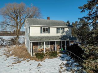 25 Crosby Rd, Whiting, VT 05778