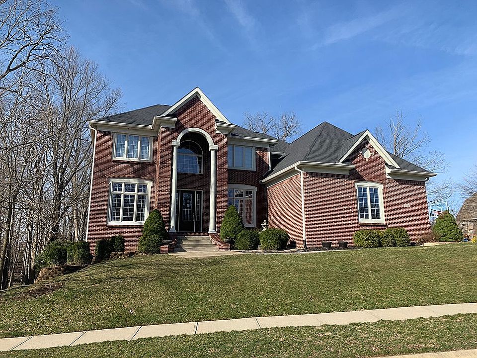 1st image of 200 Woodland Hills Dr