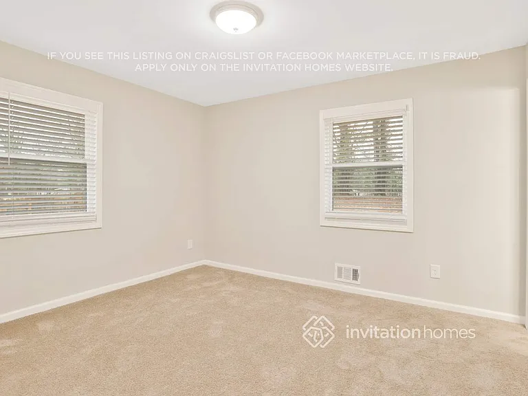 1100 Grace St SW — Photo 16