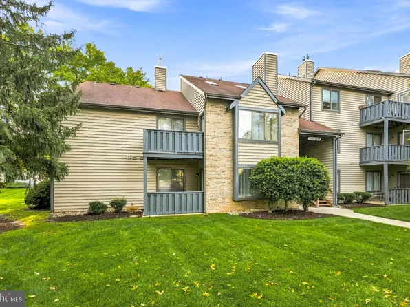 5301 Aberdeen Dr, Mount Laurel, NJ 08054