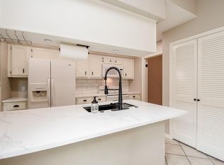 800 Country Place Dr Unit 502, Houston, TX 77079