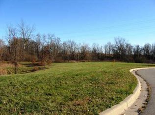 1043 Arboretum Ct, Saline, MI 48176