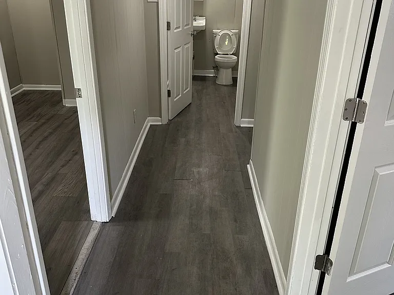206 N Washington St — Photo 10