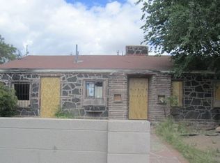128 Wisconsin St NE, Albuquerque, NM 87108