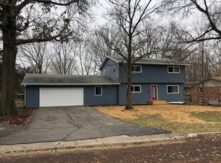 5 Longfellow Ln, Columbia, MO 65203