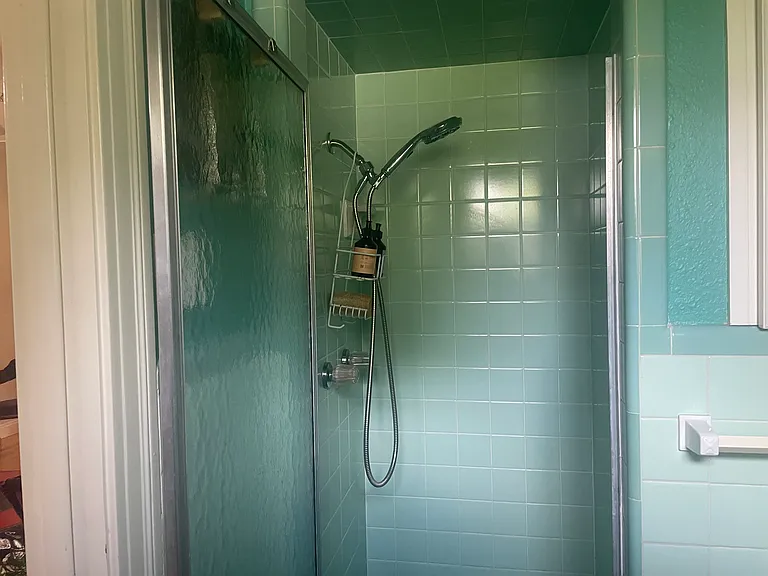 2202 Lindell Ave #2 — Photo 16