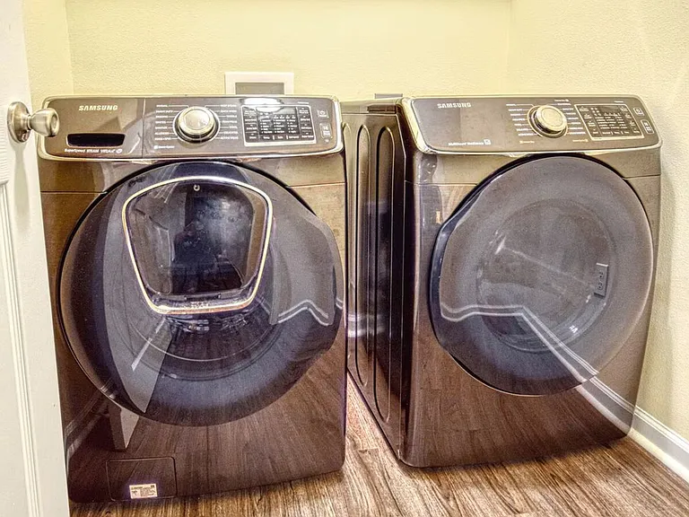 Washer/Dryer
