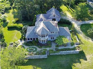 80 Old Main Rd, Little Compton, RI 02837