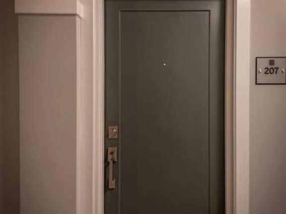 5th image of 304 W Kirkwood Ave APT 207