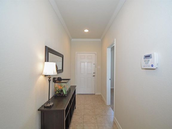 3rd image of 30227 Creekside Dr