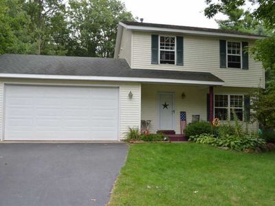 1635 Green Oak Dr, Interlochen, MI, 49643