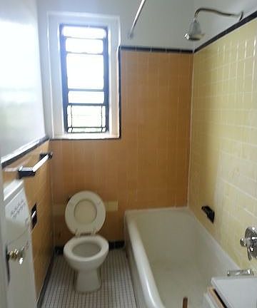 2nd image of 8760 113th St APT 6D