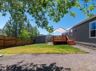 158 Train Ln, Shady Cove, OR 97539