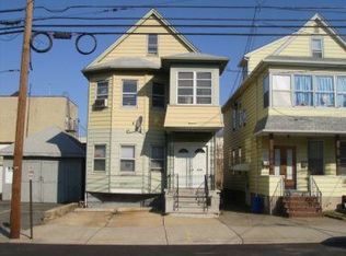 41 Maple St, Garfield, NJ 07026