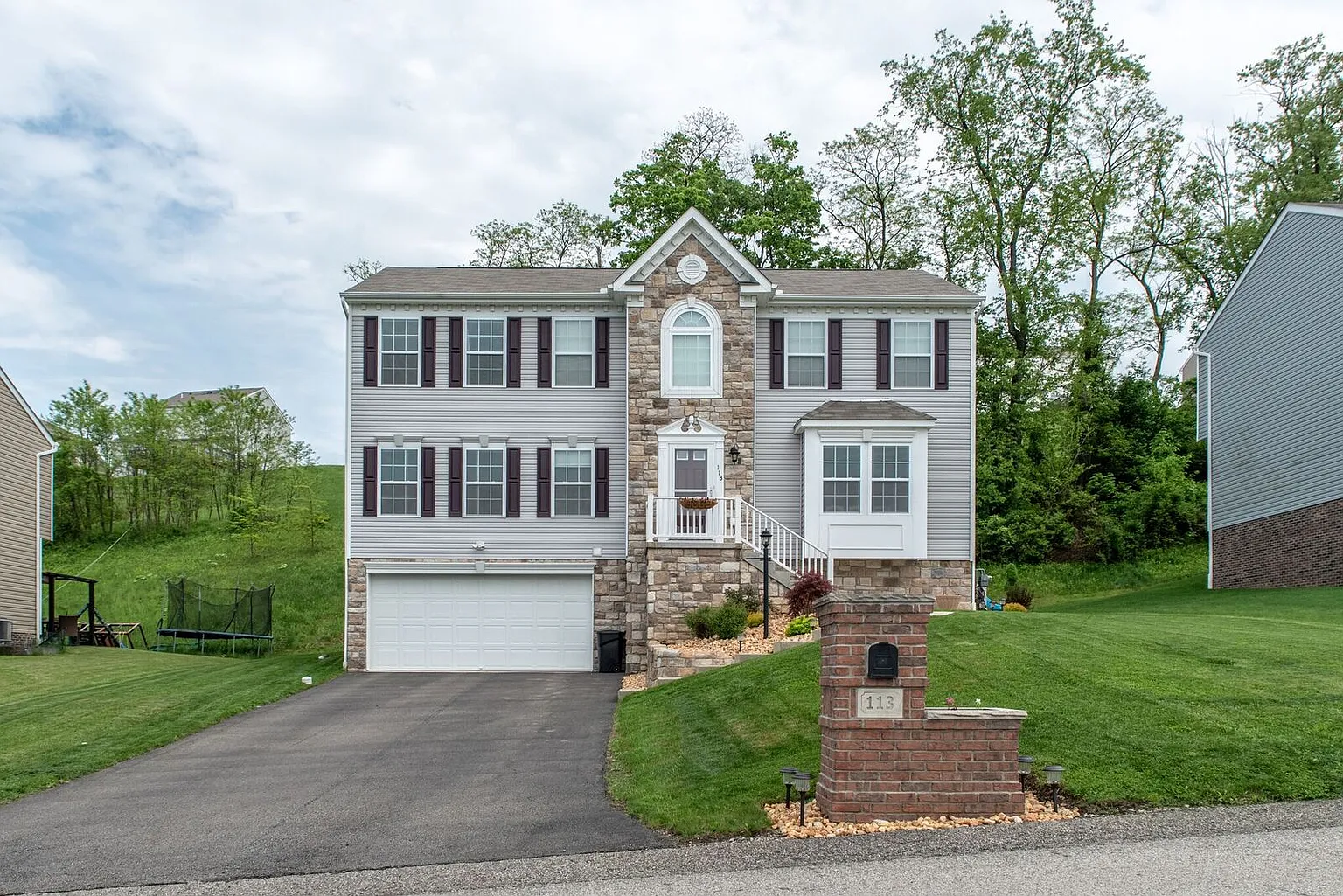 113 Retriever Ln photo 1